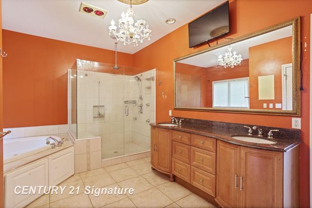 4171 Carmel Drive, Saginaw Twp, MI 48603