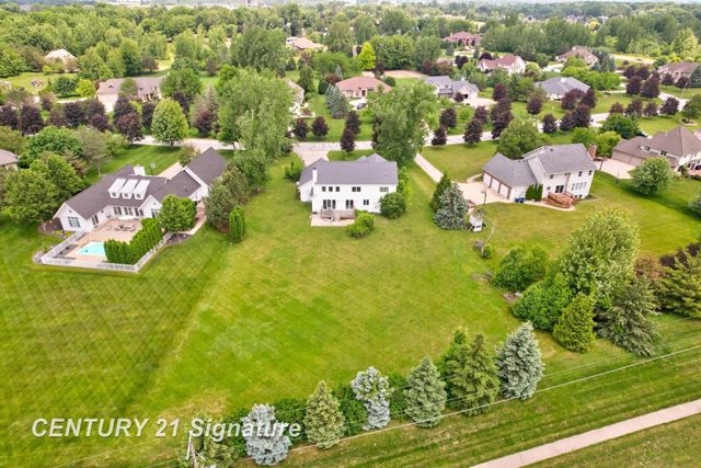 4171 Carmel Drive, Saginaw Twp, MI 48603