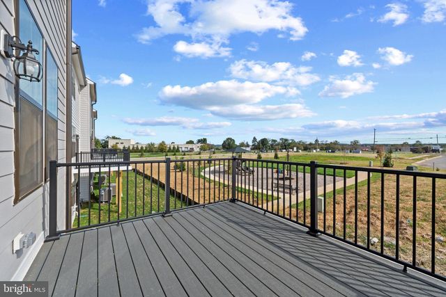 341 ENSEMBLE WAY, Frederick, MD 21701