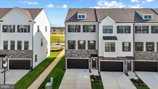341 ENSEMBLE WAY, Frederick, MD 21701
