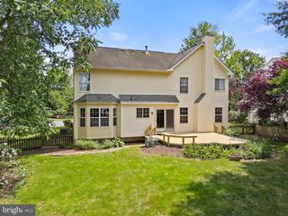 43172 WINTERGROVE DR, Ashburn, VA 20147