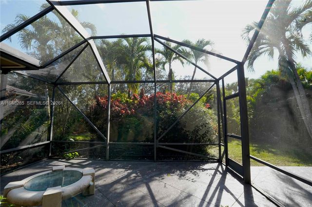 7518 Via Grande, Boynton Beach, FL 33437