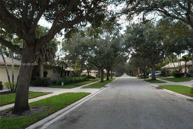 7518 Via Grande, Boynton Beach, FL 33437