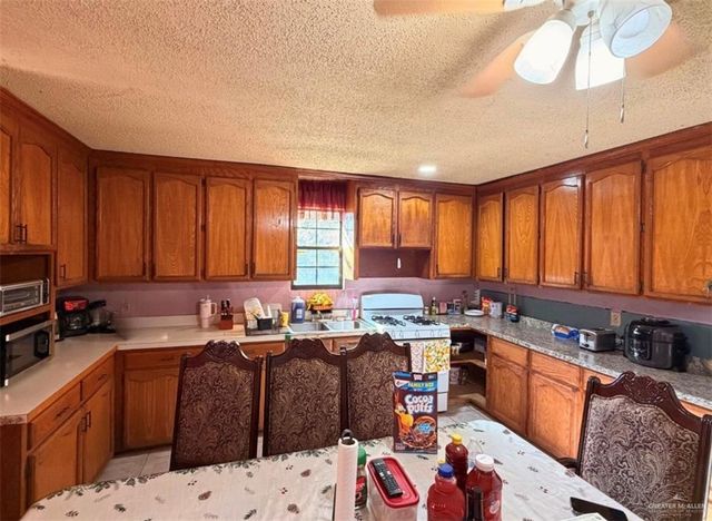 6007 Ceniza Drive, Weslaco, TX 78599