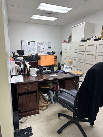 9133 S Stony Island Avenue, Chicago, IL 60617