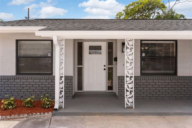 2233 WOLF ROAD, Orlando, FL 32808