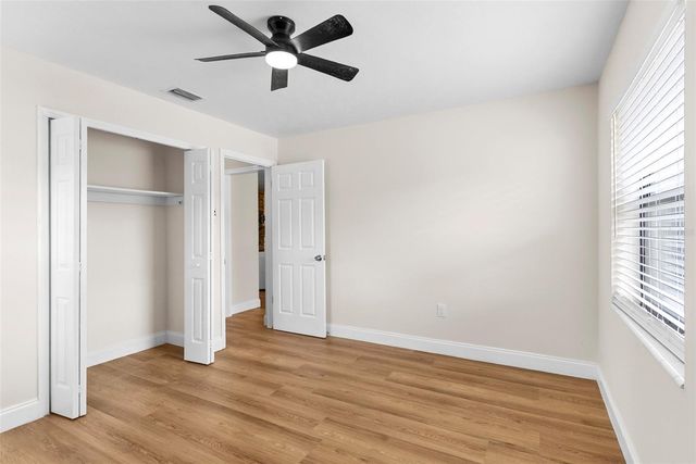 2233 WOLF ROAD, Orlando, FL 32808