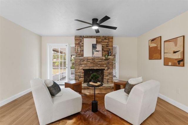 2233 WOLF ROAD, Orlando, FL 32808