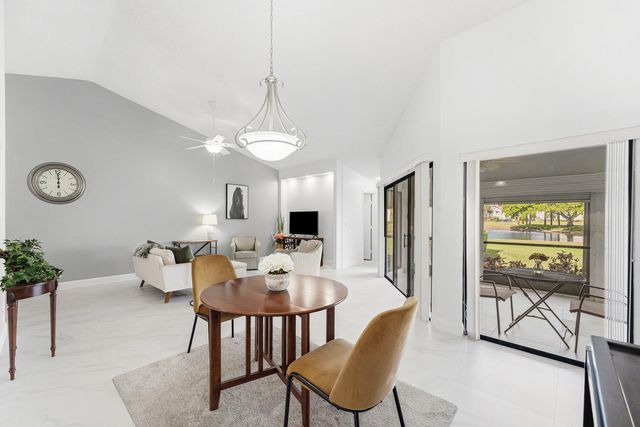 5791 Parkwalk Circle W, Boynton Beach, FL 33472