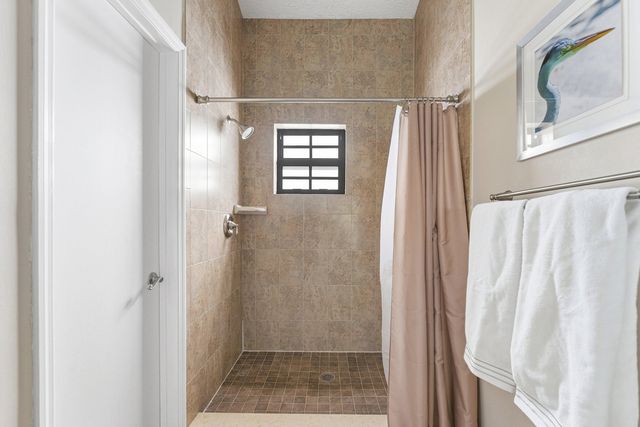 5791 Parkwalk Circle W, Boynton Beach, FL 33472