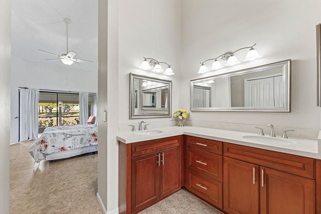 5791 Parkwalk Circle W, Boynton Beach, FL 33472