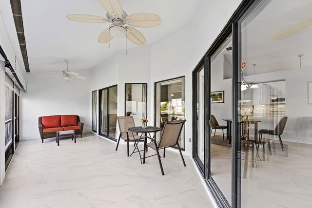 5791 Parkwalk Circle W, Boynton Beach, FL 33472