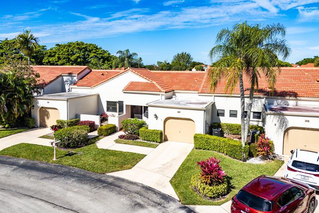 5791 Parkwalk Circle W, Boynton Beach, FL 33472