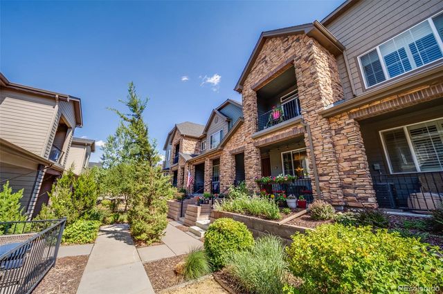 570 E Dry Creek Place, Littleton, CO 80122