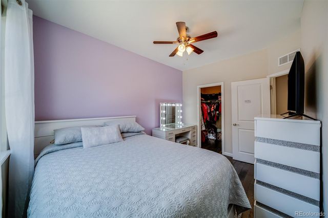570 E Dry Creek Place, Littleton, CO 80122