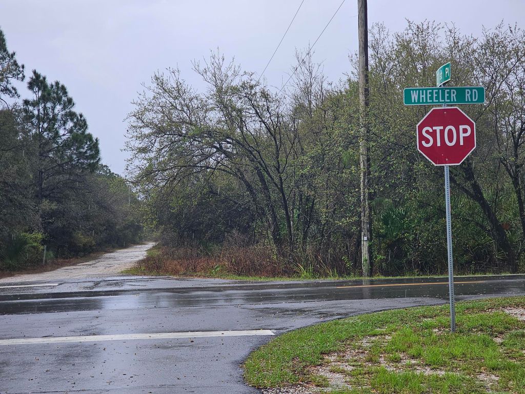7621 21st Place, Labelle, FL 33935