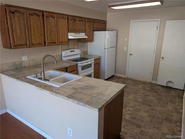 2949 S Biscay Street, Aurora, CO 80013