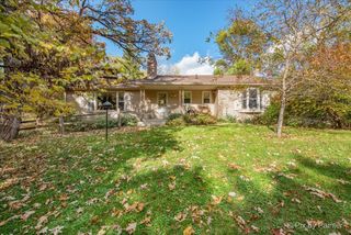 612 3 Oaks Road, Cary, IL 60013