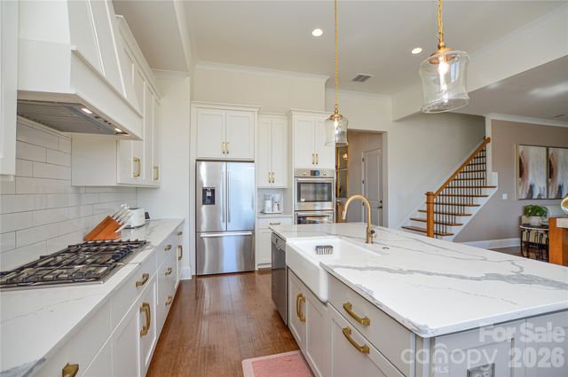 13204 Terrace Court Drive, Charlotte, NC 28278