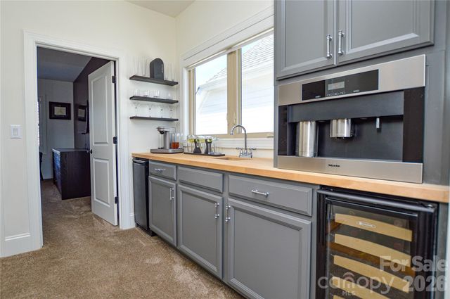 13204 Terrace Court Drive, Charlotte, NC 28278