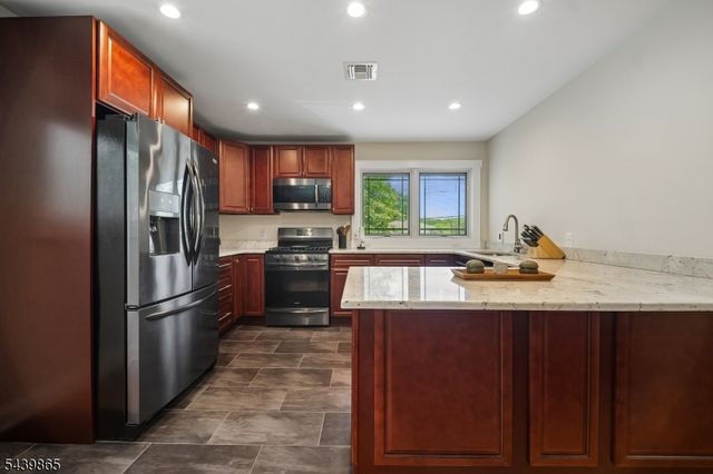 266 Milltown Rd, Springfield Twp., NJ 07081