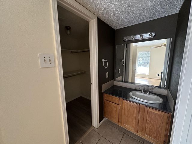 18333 Roehampton Drive 223, Dallas, TX 75252