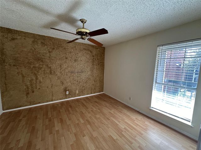 18333 Roehampton Drive 223, Dallas, TX 75252