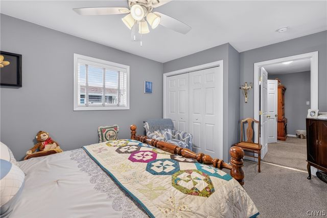450 Dorsey Lane, Utica, NY 13502