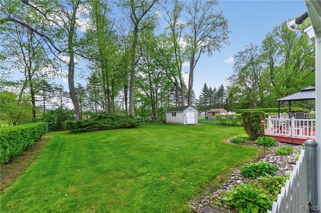 450 Dorsey Lane, Utica, NY 13502