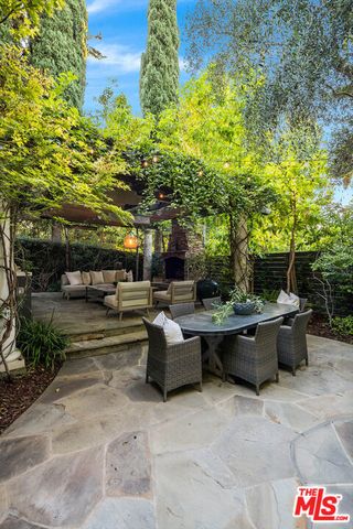 14633 Valley Vista Boulevard, Los Angeles, CA 91403