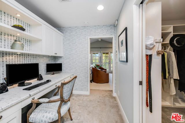 14633 Valley Vista Boulevard, Los Angeles, CA 91403