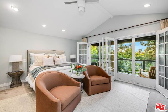 14633 Valley Vista Boulevard, Los Angeles, CA 91403