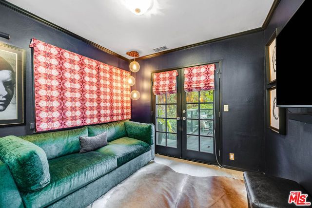 14633 Valley Vista Boulevard, Los Angeles, CA 91403