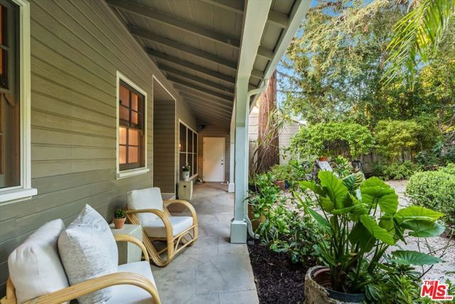 14633 Valley Vista Boulevard, Los Angeles, CA 91403