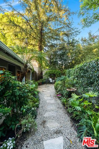 14633 Valley Vista Boulevard, Los Angeles, CA 91403