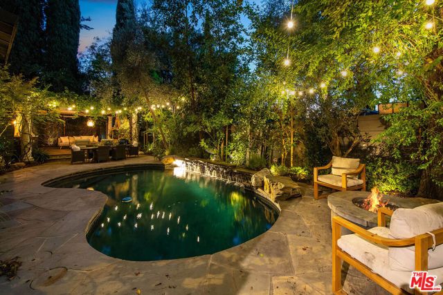 14633 Valley Vista Boulevard, Los Angeles, CA 91403