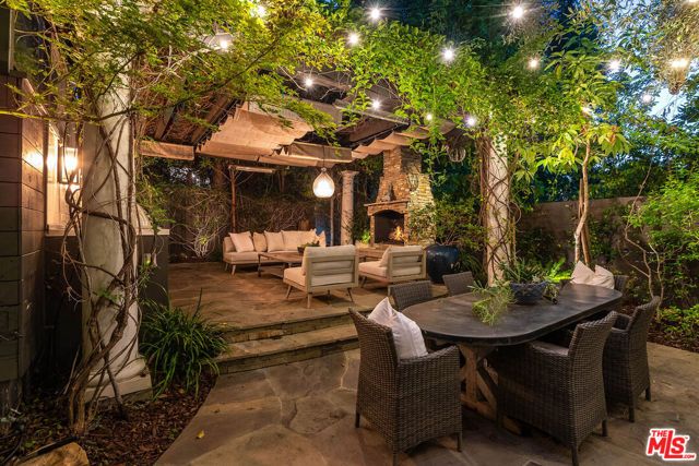 14633 Valley Vista Boulevard, Los Angeles, CA 91403