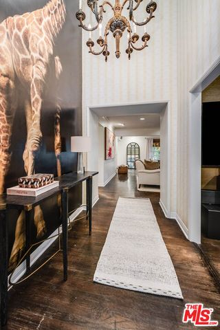 14633 Valley Vista Boulevard, Los Angeles, CA 91403