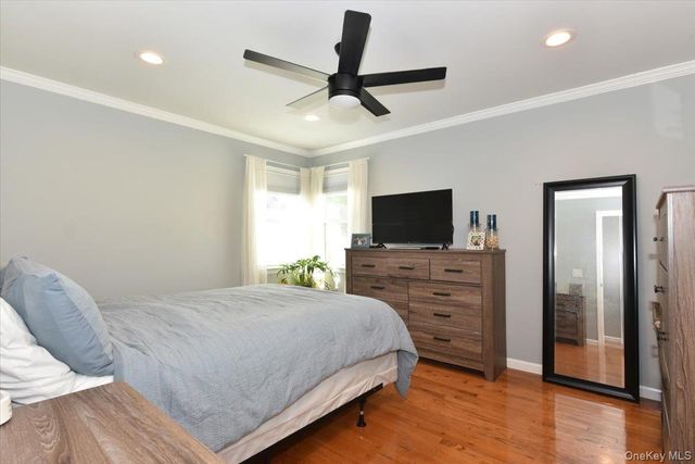 151 Norwood Avenue, Malverne, NY 11565