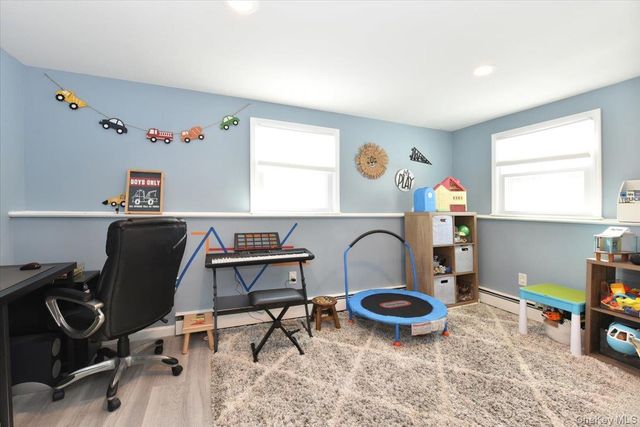 151 Norwood Avenue, Malverne, NY 11565