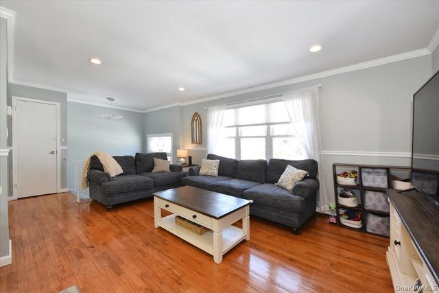 151 Norwood Avenue, Malverne, NY 11565