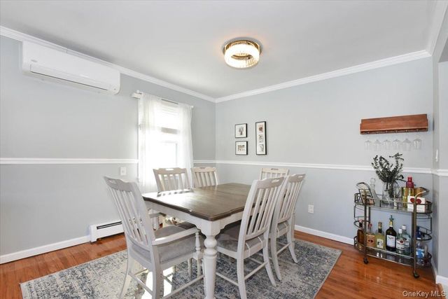 151 Norwood Avenue, Malverne, NY 11565