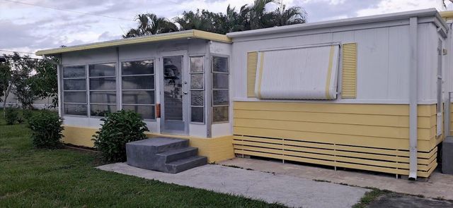 4054 Marigold Road, Boynton Beach, FL 33436