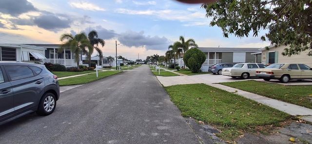 4054 Marigold Road, Boynton Beach, FL 33436