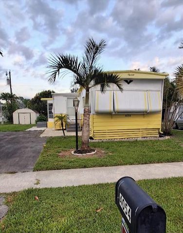 4054 Marigold Road, Boynton Beach, FL 33436