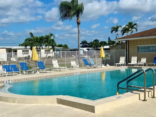 4054 Marigold Road, Boynton Beach, FL 33436