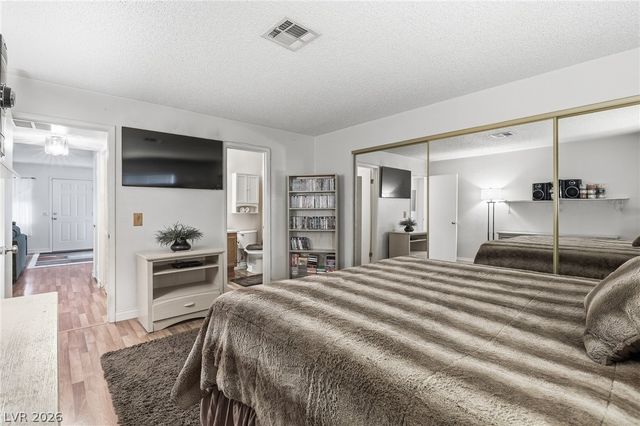 7940 Decker Canyon Drive 201, Las Vegas, NV 89128