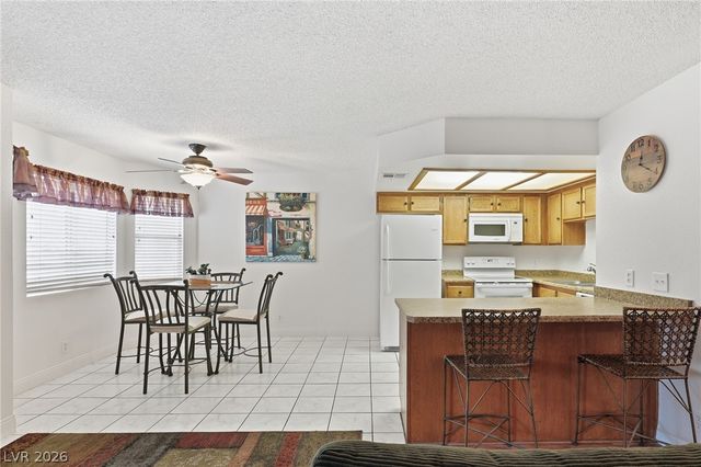 7940 Decker Canyon Drive 201, Las Vegas, NV 89128