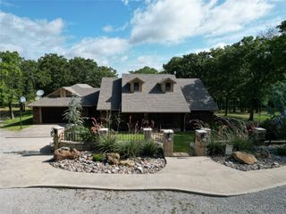 6166 Hedges Road, Ardmore, OK 73401