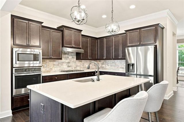 3508 Village Park Way NW, Kennesaw, GA 30144